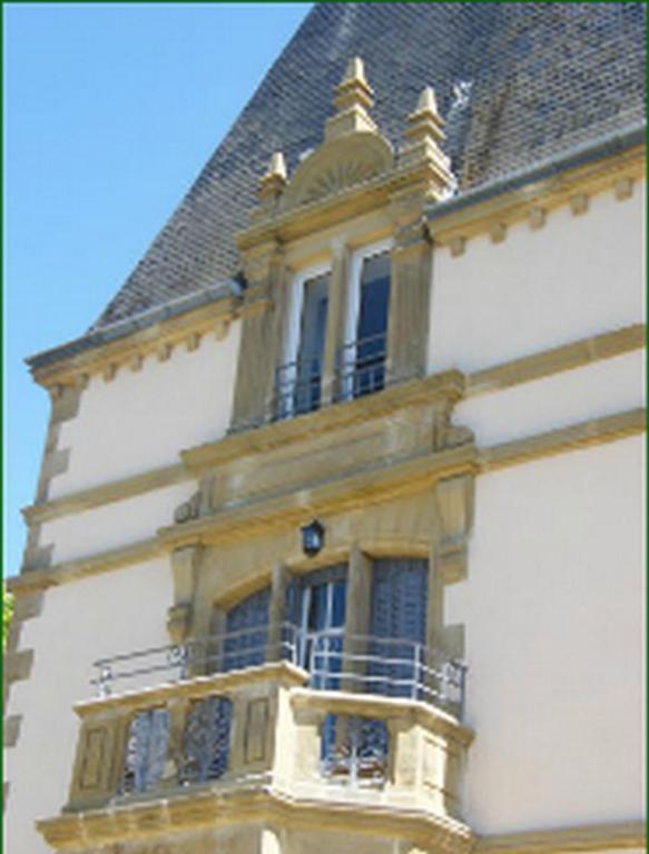 Chateau Tout Y Fault Loriges Luaran gambar